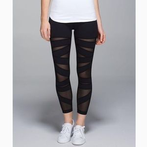 Lululemon Black Wunder Under Mesh Cutout Leggings